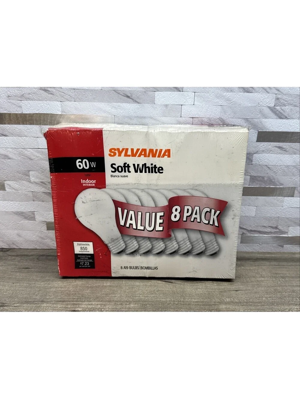 8 Pack Sylvania 60W Soft White Light Bulbs A19 NEW Sealed